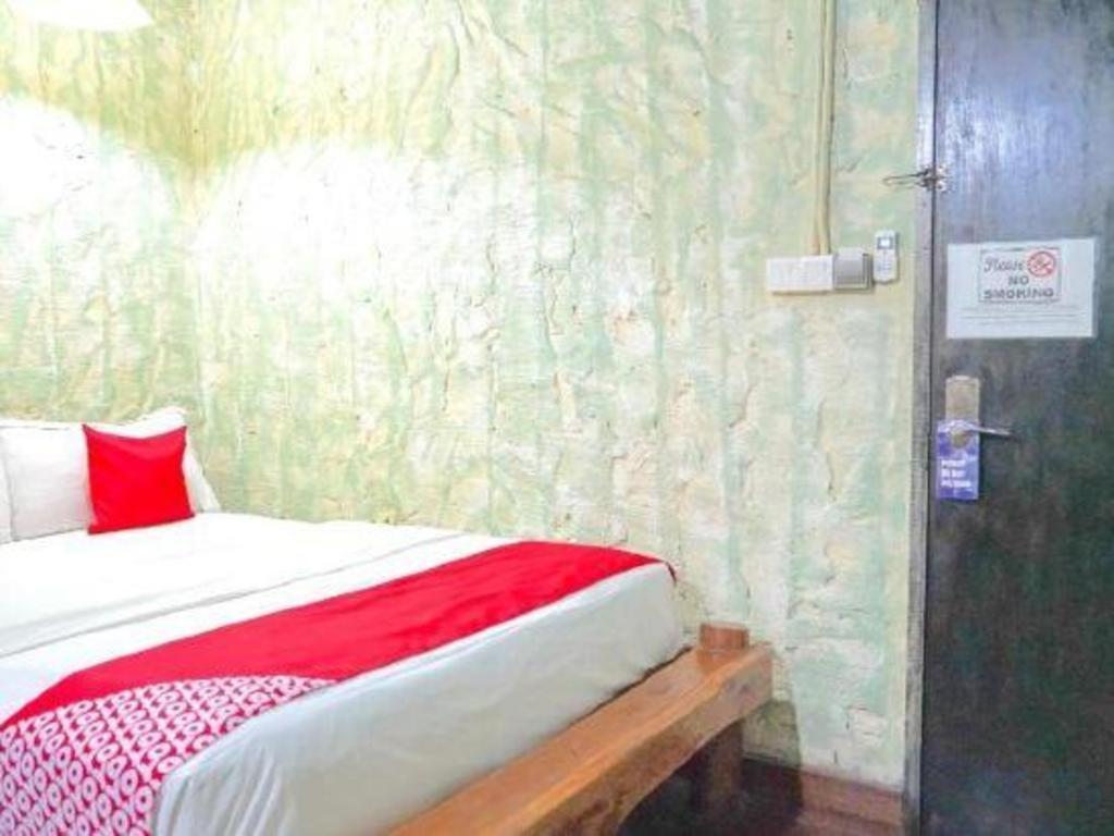 民都鲁 Oyo89411 900旅馆酒店 外观 照片